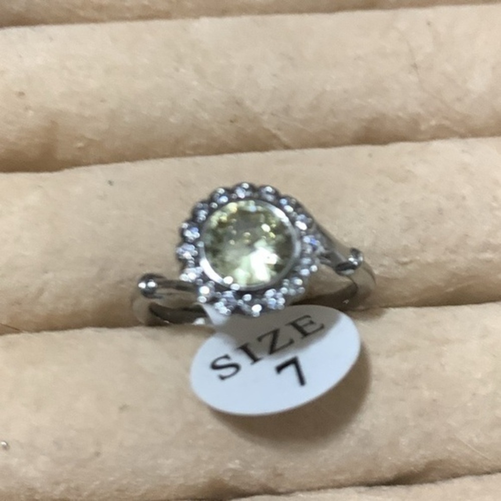 New silver Ring from Fragrant jewels ring Sz 7 sunflower collection collectable